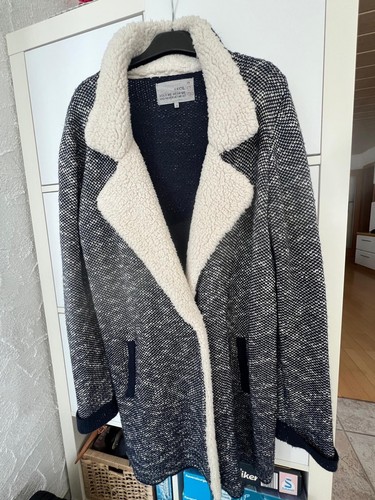 Flauschige damenstrickjacke - flauschige,